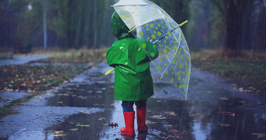 Bəzi ərazilərdə arabir şimşək çaxıb, leysan yağıb