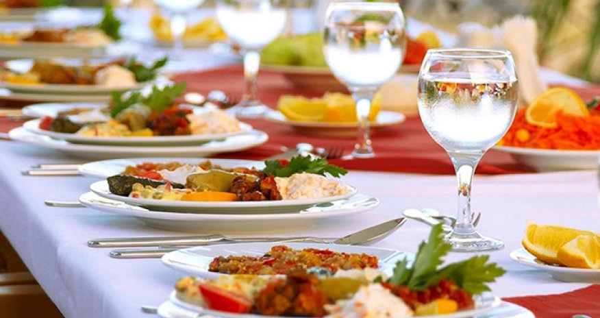 İmişlidə toyda zəhərlənənlərin sayı 74-ə çatıb - Yenilənib