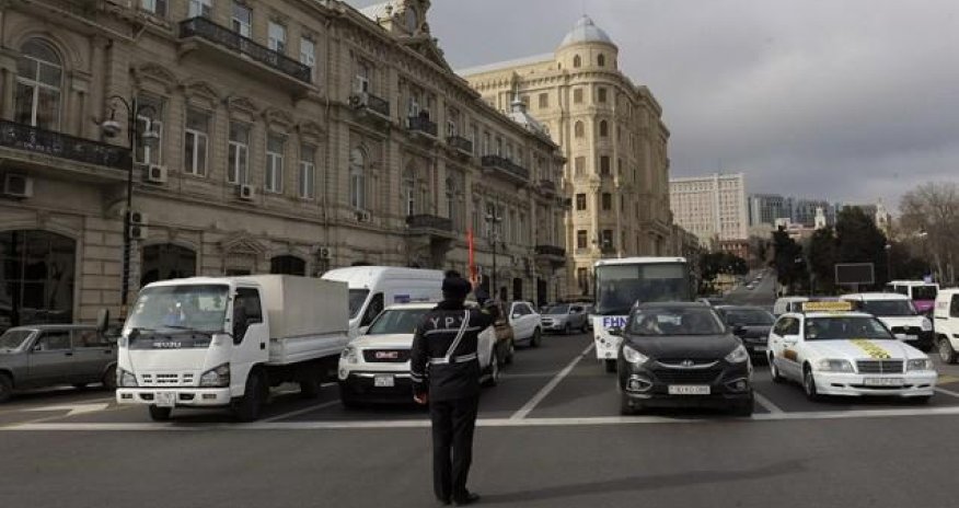 Vətən Müharibəsi şəhidlərinin xatirəsi bir dəqiqəlik sükutla yad edilib