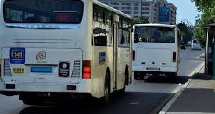 В Баку обновляются автобусы по еще одному маршруту