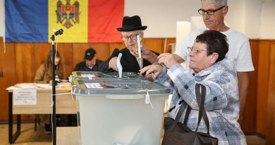 Sandu&rsquo;s party leads Moldova election with nearly 48% counted