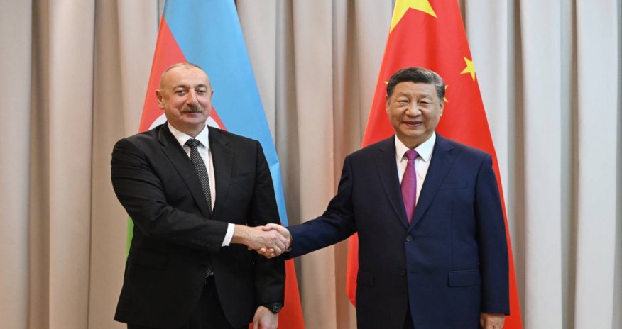 Prezident İlham Əliyev Si Cinpinə məktub ünvanlayıb