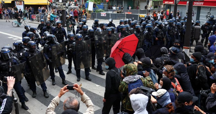 Fransa etiraz aksiyalarına 76 min polis əməkdaşını cəlb edəcək