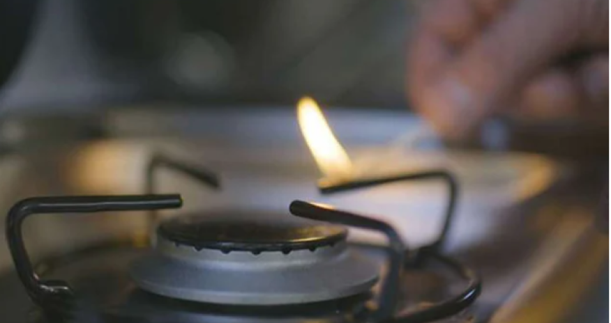 В части Хатаинского района отключат газ