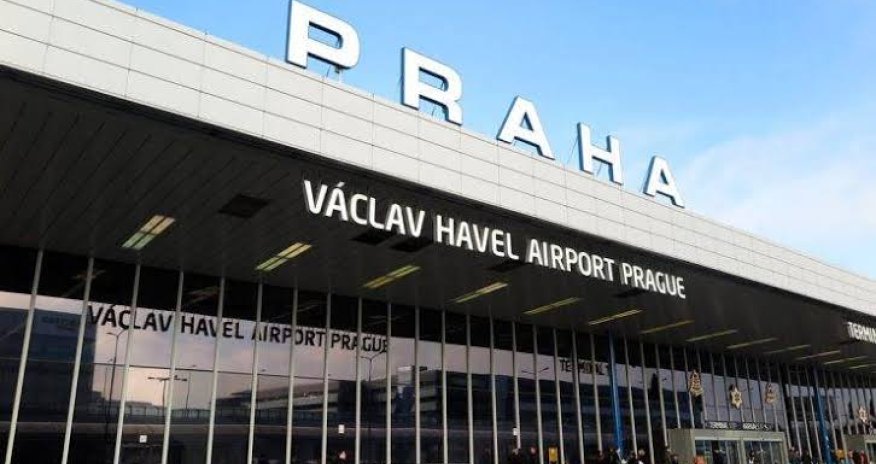 В аэропорту Праги принимают меры безопасности из-за угрозы БПЛА