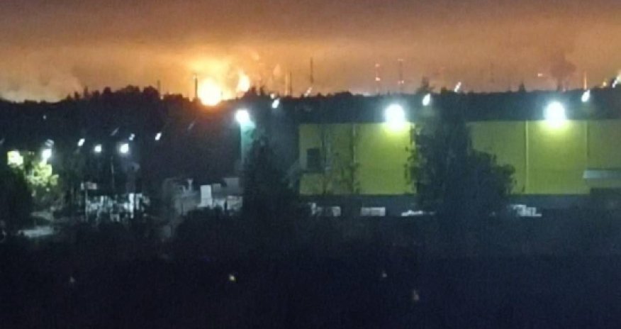Украинцы атаковали один из крупнейших нефтезаводов России