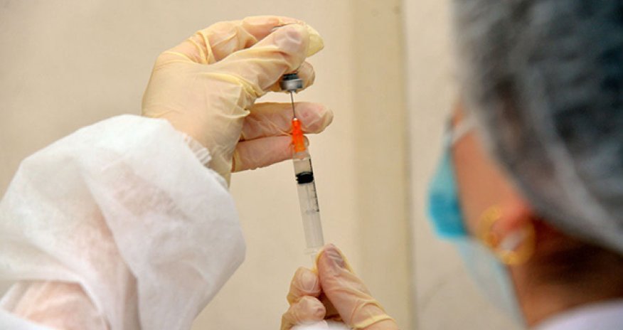Səhiyyə Nazirliyi mövsümi qripə qarşı ödənişsiz vaksinasiyaya başlayır