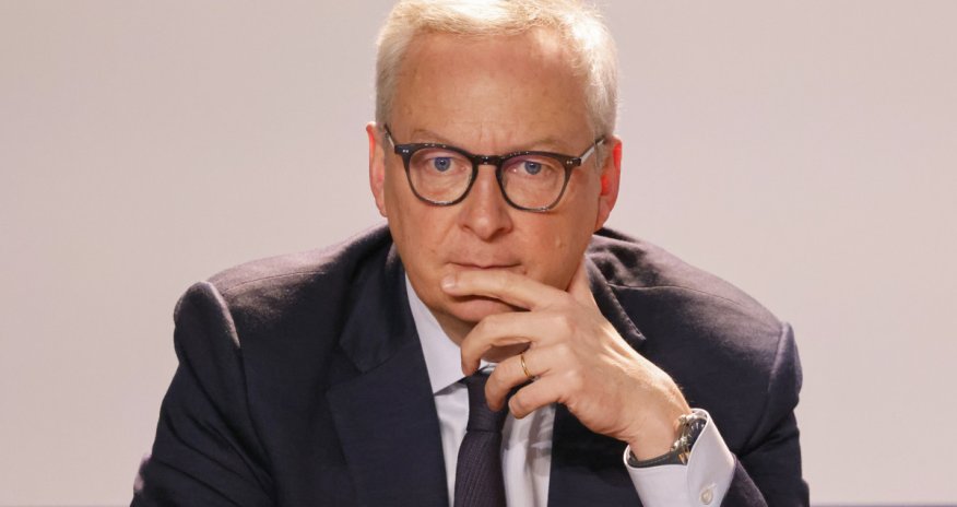 Министр обороны Франции объявил о своей отставке