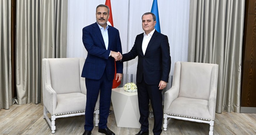 Türkiyə və Azərbaycan xarici işlər nazirləri Qəbələdə görüşüb