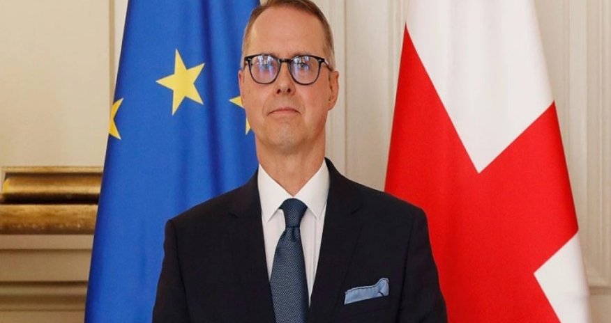 

Almaniya səfiri Gürcüstan XİN-in görüşündə iştirakdan imtina edib
