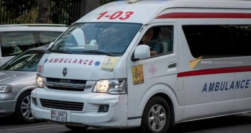 В Армении в ДТП пострадали семь человек, включая военных