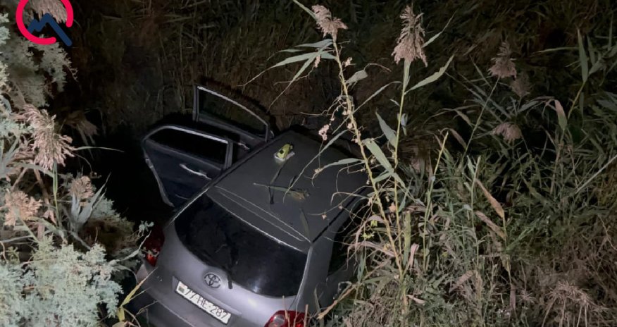 Kürdəmirdə maşın kanala düşüb, yaralılar var