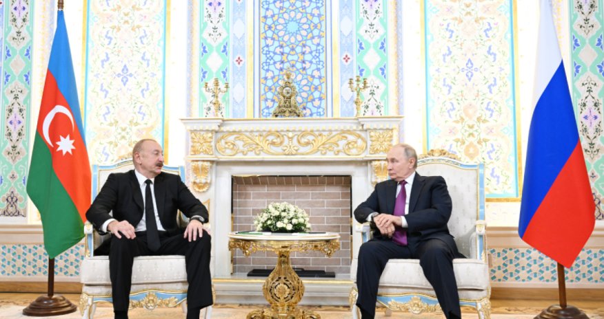 İlham Əliyev və Vladimir Putin Düşənbədə danışıqlar aparıblar