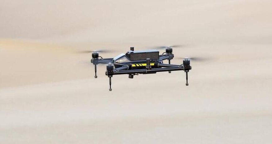 Almaniyada NATO bazası üzərində naməlum dron görünüb