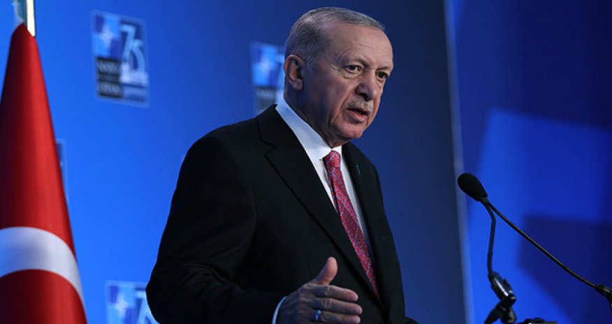 Ərdoğan Misirdə Makronla görüşüb