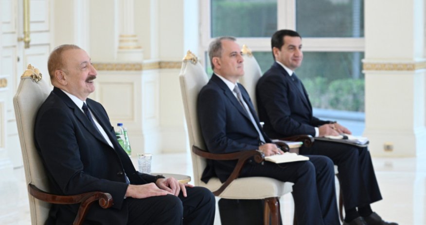 
Prezident: Azərbaycanla Fransa arasında anlaşılmazlığa səbəb olan məsələlər keçmişdə qaldı