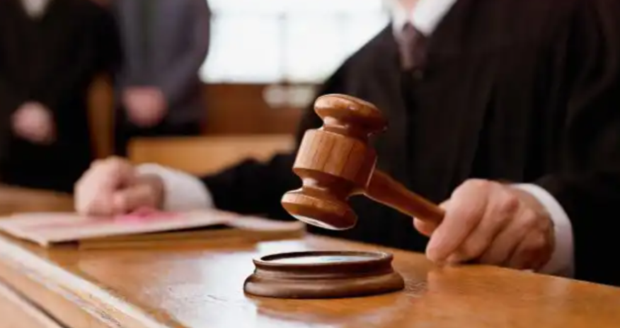 В Баку судят экс-капитана МЧС по делу о мошенничестве на 3 млн манатов