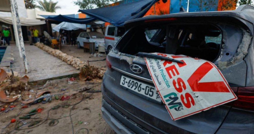 Израильская ракета попала в офис телеканала: есть жертвы