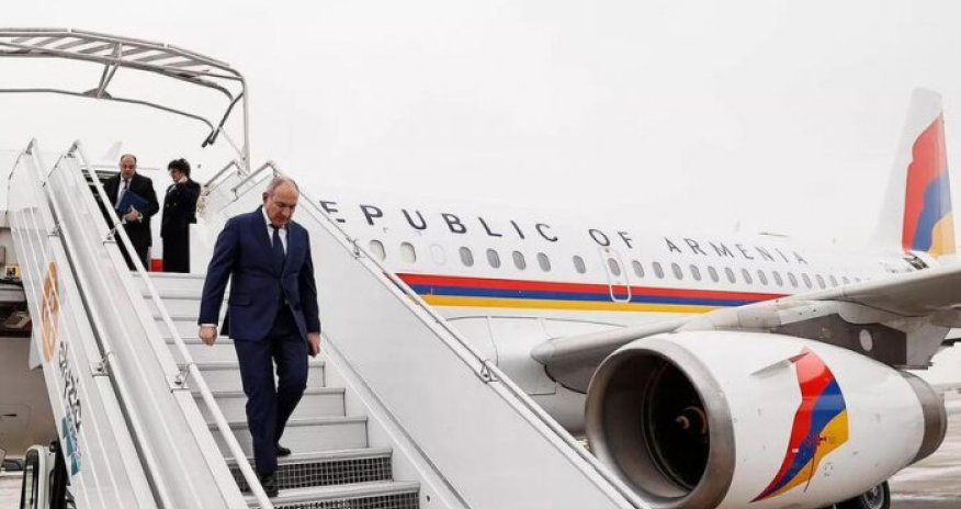 Пашинян прилетел в Тбилиси