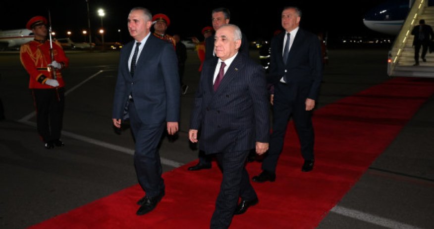 Əli Əsədov Tbilisidə səfərdədir