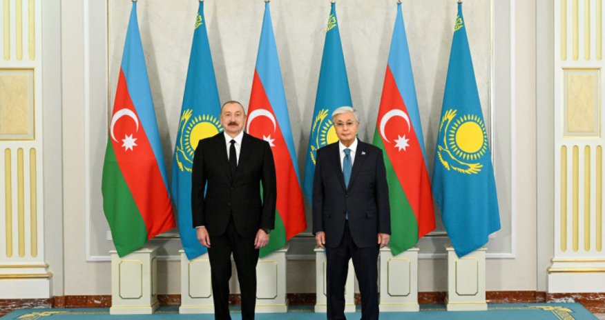 Ильхам Алиев поздравил Президента Казахстана
