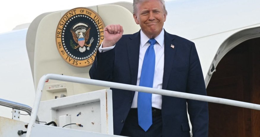 Трамп проведет встречу с эмиром Катара в самолете