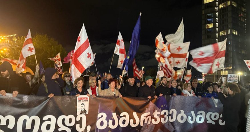 Tbilisidə hökumət əleyhinə aksiya keçirilir