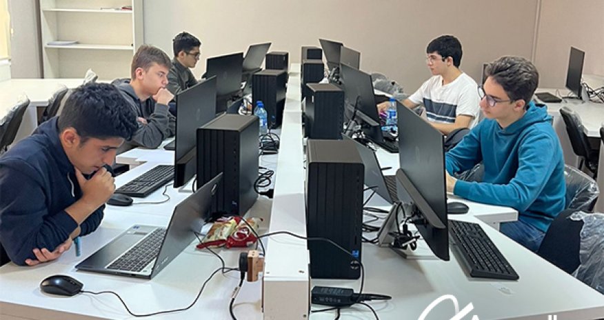 Школьники, поддерживаемые Azercell, продолжают добиваться международных успехов!