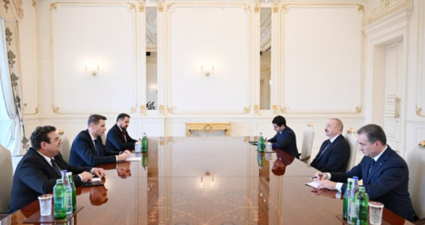 İlham Əliyev Rumıniya Parlamenti Senatının sədrini qəbul edib