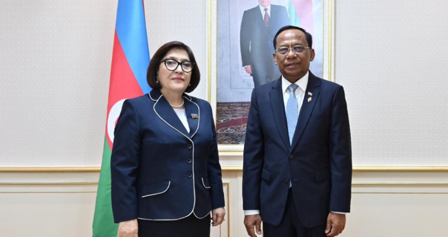 Sahibə Qafarova Kamboca Milli Assambleyası sədrinin müavini ilə görüşüb