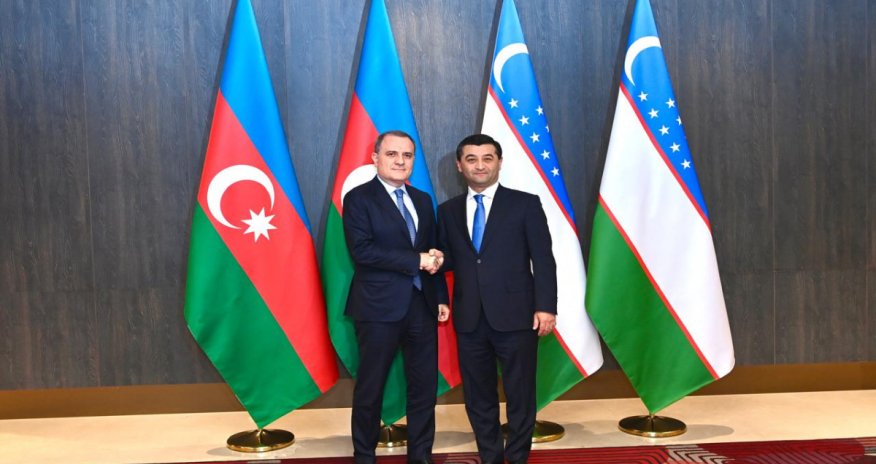 Azərbaycan və Özbəkistan XİN rəhbərləri Səmərqənddə görüşüb