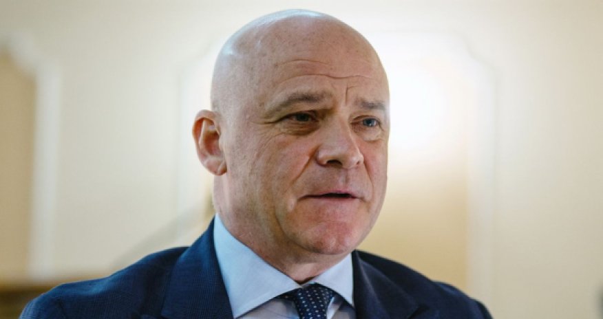 Суд отправил под домашний арест экс-мэра Одессы