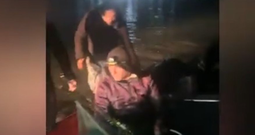 Xəzərdə köməksiz qalan balıqçılar xilas edilib - Video