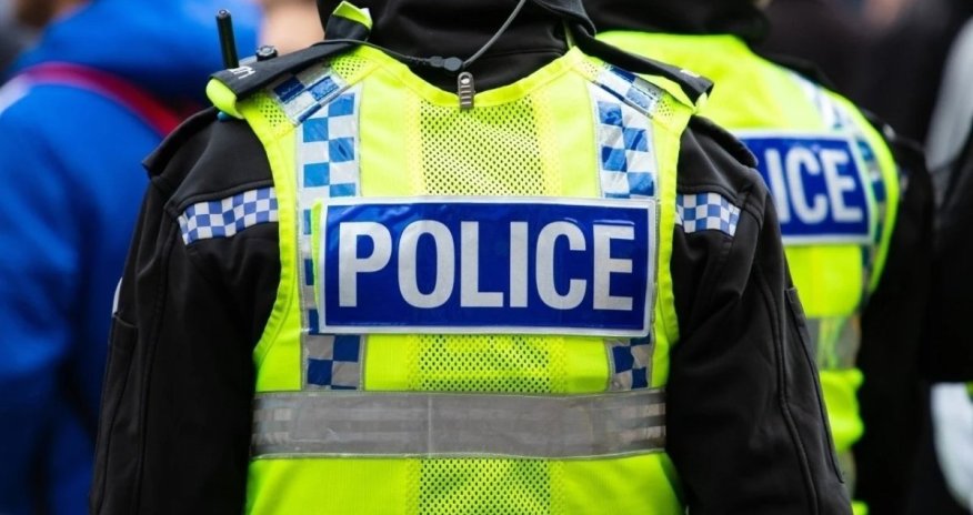 Нападение с ножом в поезде в Англии