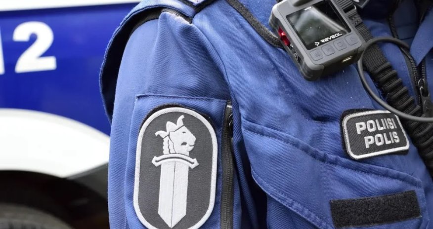 В Финляндии два человека погибли при взрыве фургона во дворе отеля