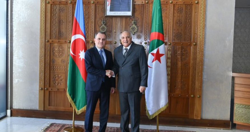 Azərbaycan və Əlcəzair XİN başçıları arasında görüş keçirilib