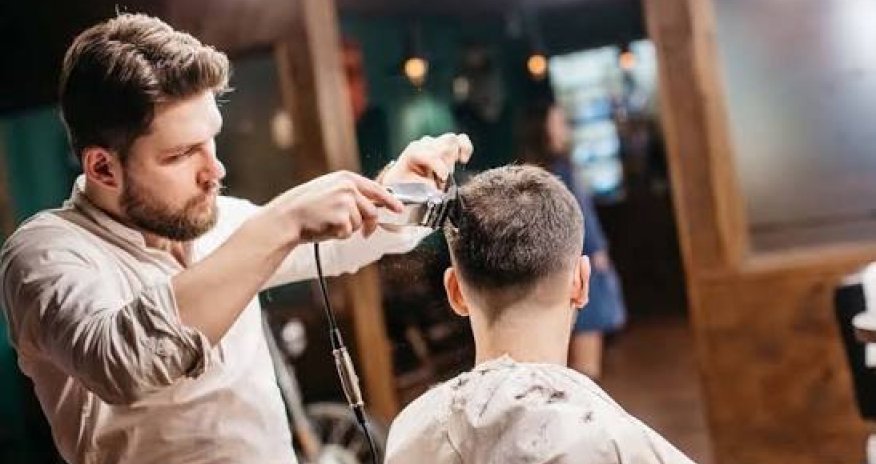 Bərbər və gözəllik salonlarında göstərilən xidmətlərə görə ƏDV geri alına biləcək