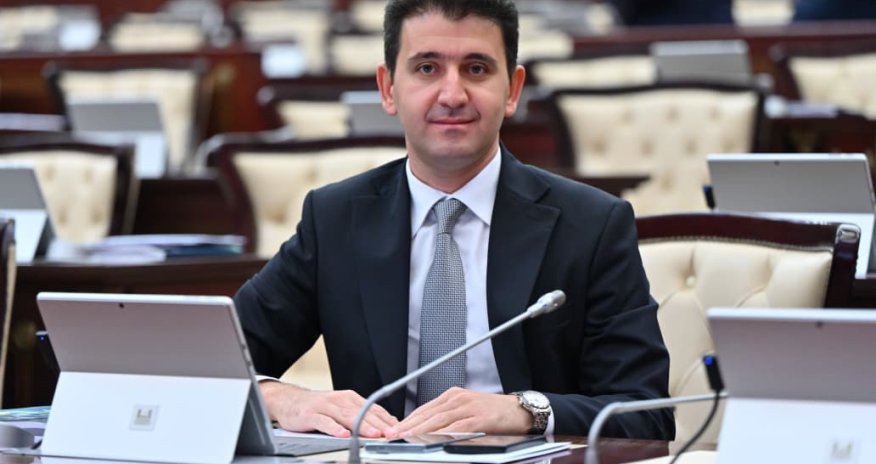 Deputat hökumətə səsləndi: Gəlin Gəncəyə sahib çıxaq