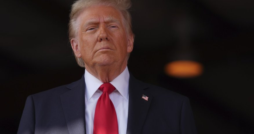 Трамп продлил режим ЧП по Ирану