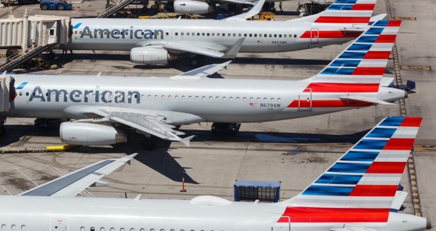 ABŞ aeroportlarında 900-dən çox reys ləğv edilib