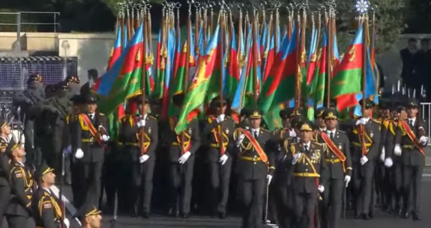 Bakıda hərbi parad başa çatıb - Yenilənib