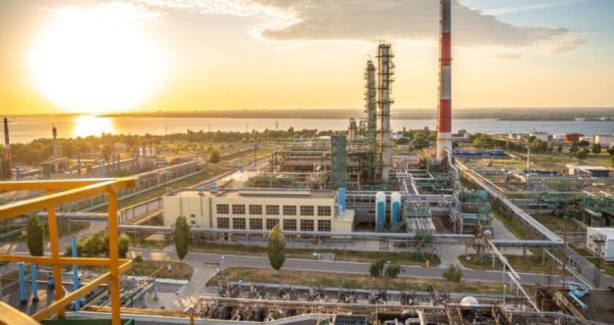 Саратовский нефтезавод снова под ударом украинцев