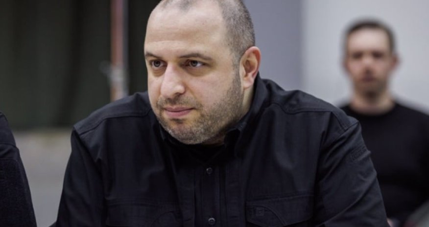 Умеров прибыл в Стамбул договариваться об обмене пленными