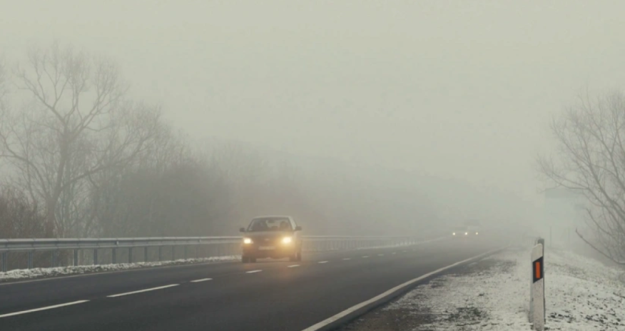 
Yollarda görünüş məsafəsi məhdudlaşıb