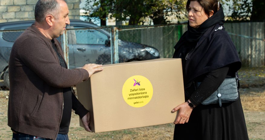 Yelo Bank Xocavənddə yaşayan şəhid ailələrinə Zəfər sovqatı təqdim edib