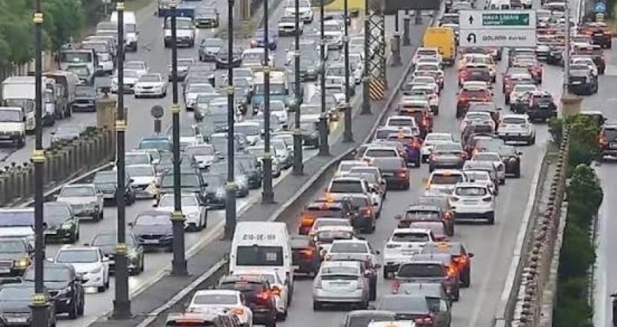 Paytaxtda sıxlıq olan küçələr - SİYAHI