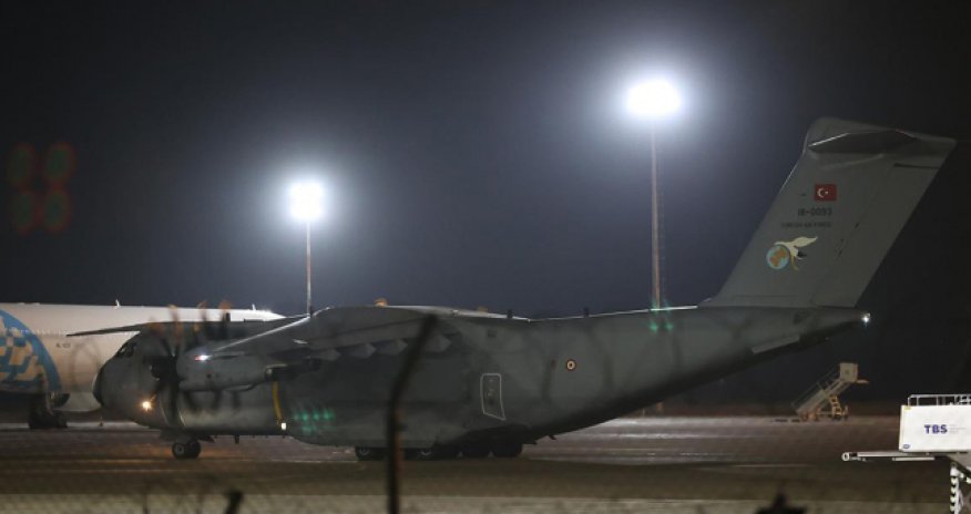 Самолет с телами турецких военных уже в Анкаре - Oбновлено