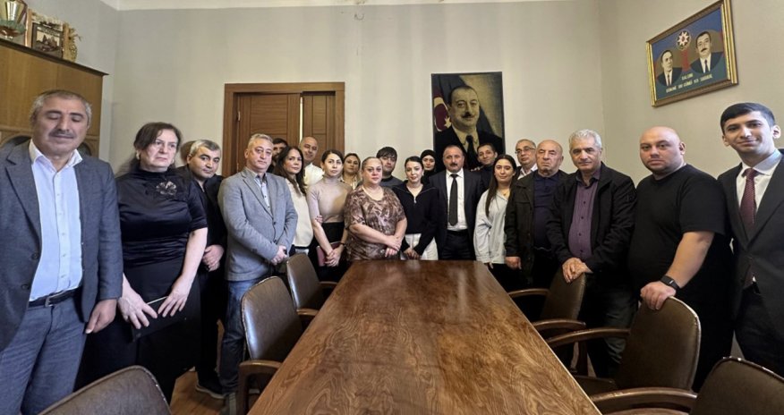 "Səs&rdquo; qəzeti fəaliyyətini dayandırır