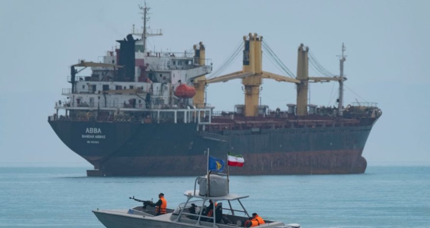 Иран захватил танкер в Ормузском проливе