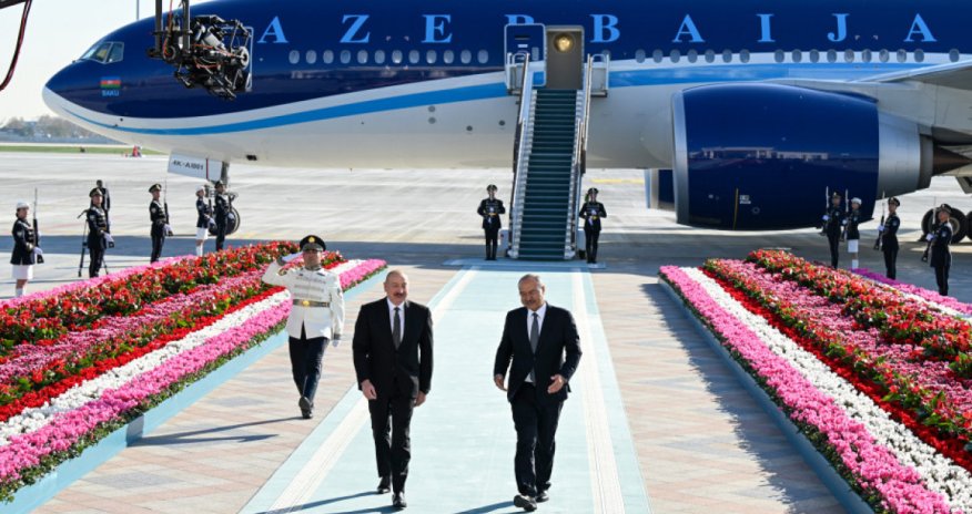 Prezident İlham Əliyev Özbəkistanda səfərdədir